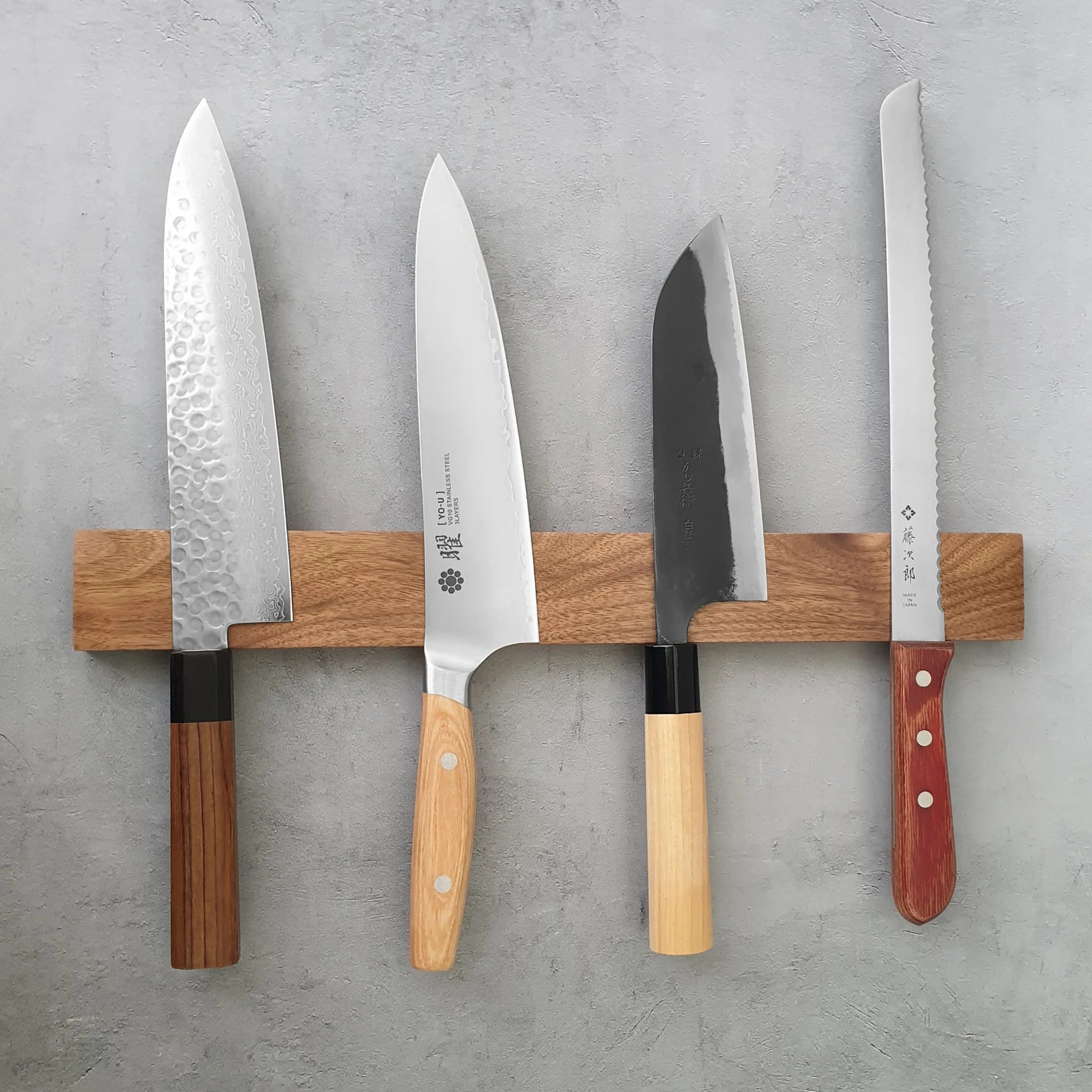 LuxeFold™ Magnetic Knife Rail