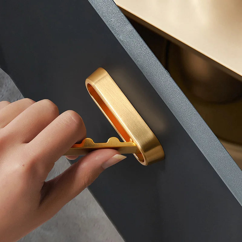 LuxeFold™ HideHook
