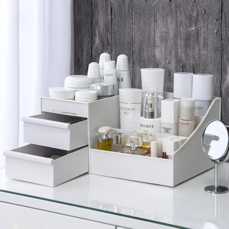 LuxeFold™ Vanity Makeup Organizer